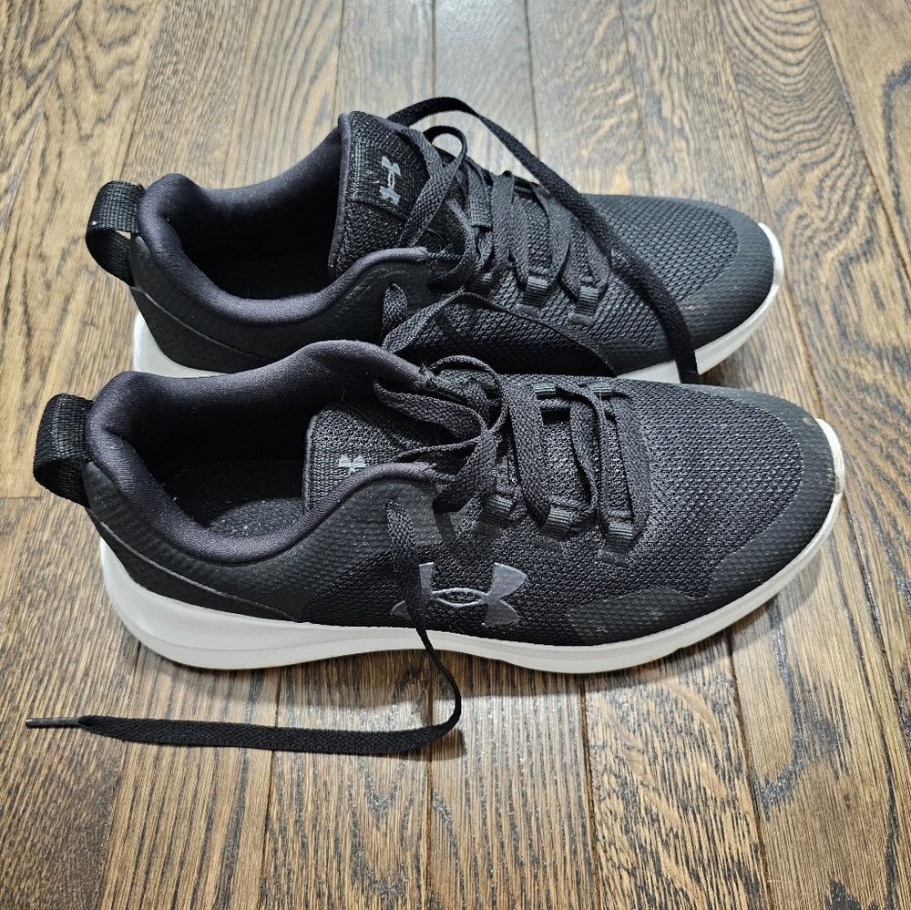 Under Armour Womens Shoes